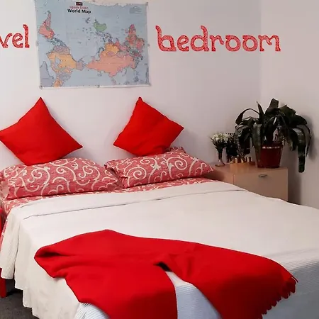 2-level Big Space Near Beach, Bars, Walking Street Apartment *