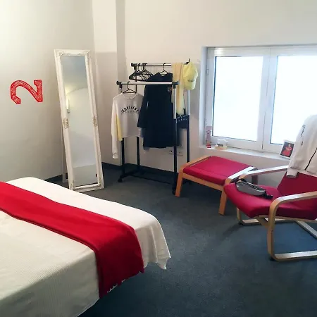 2-level Big Space Near Beach, Bars, Walking Street Apartment
