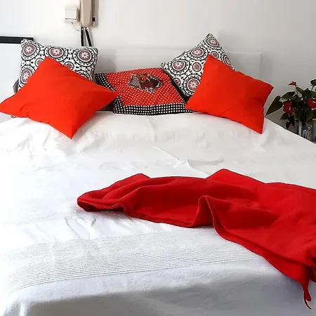 2-level Big Space Near Beach, Bars, Walking Street דירה