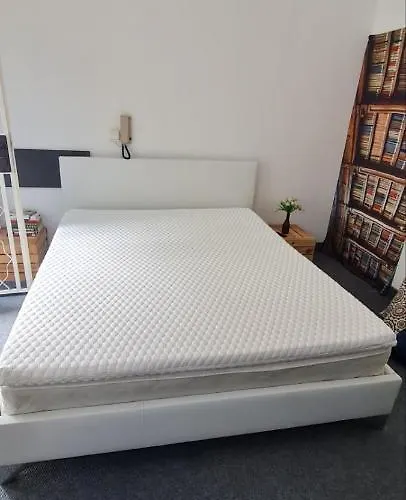 2-level Big Space Near Beach, Bars, Walking Street * וארנה