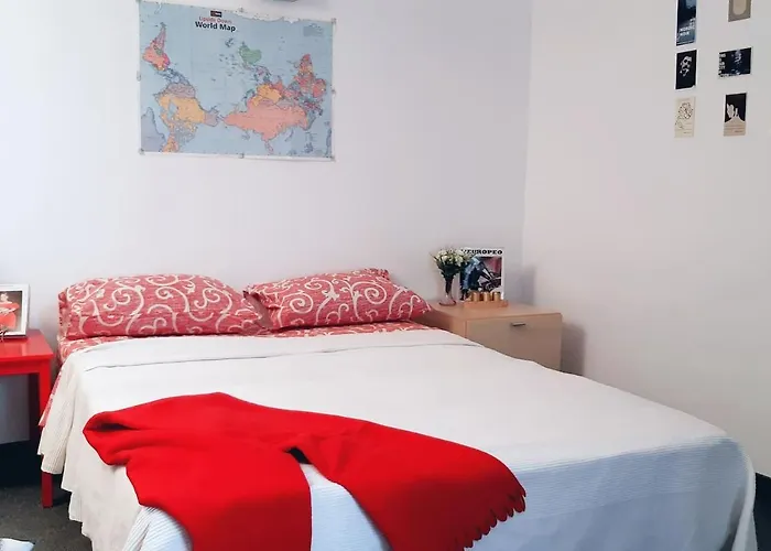 2-level Big Space Near Beach, Bars, Walking Street *