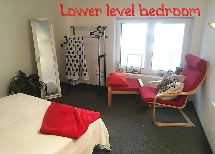 2-level Big Space Near Beach, Bars, Walking Street דירה